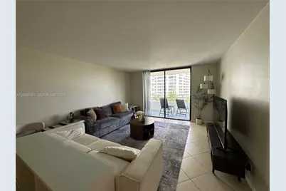 600 Three Islands Blvd #614, Hallandale Beach, FL 33009 - Photo 3