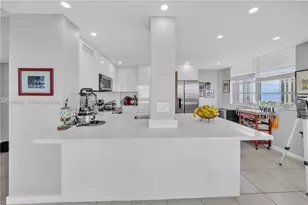 3161 S Ocean Dr, Hallandale Beach, FL 33009 - Photo 15