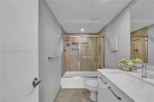 3161 S Ocean Dr, Hallandale Beach, FL 33009 - Photo 25