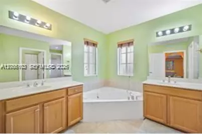 14045 SW 278th St, Homestead, FL 33032 - Photo 15