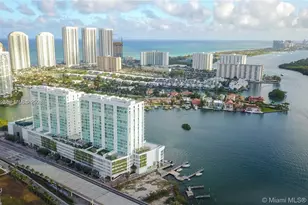 400 Sunny Isles Blvd Dd-421, Sunny Isles Beach, FL 33160 - Photo 1
