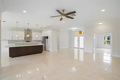 720 W Cypress Pointe Dr W, Pembroke Pines, FL 33027 - Photo 17