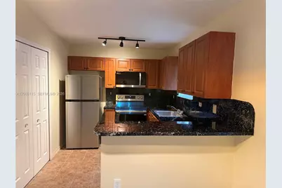 1270 SE 31st Ct #201-35, Homestead, FL 33035 - Photo 3