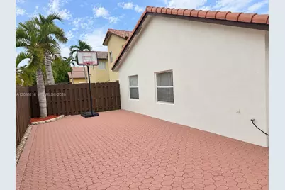 11270 NW 53rd Ln, Doral, FL 33178 - Photo 7