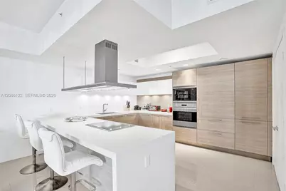 17301 Biscayne Blvd #1207, North Miami Beach, FL 33160 - Photo 3