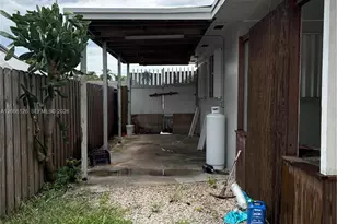 1561 NW 8th Terrace, Homestead, FL 33030 - Photo 21