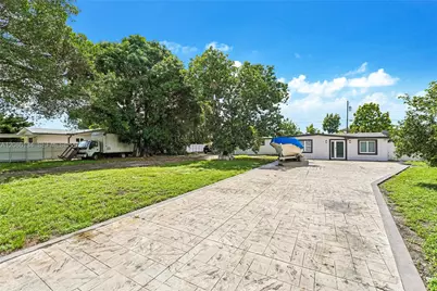 2934 NW 96th St, Miami, FL 33147 - Photo 1