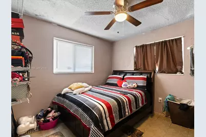 2118 NW 47th St, Miami, FL 33142 - Photo 15