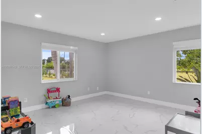 19245 SW 188th St, Miami, FL 33187 - Photo 31