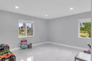 19245 SW 188th St, Miami, FL 33187 - Photo 31