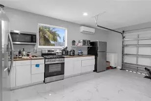 19245 SW 188th St, Miami, FL 33187 - Photo 37
