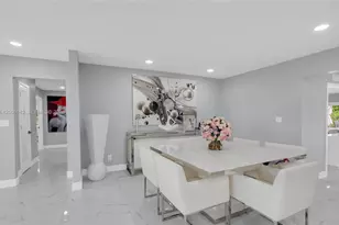 19245 SW 188th St, Miami, FL 33187 - Photo 13