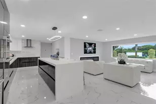 19245 SW 188th St, Miami, FL 33187 - Photo 15