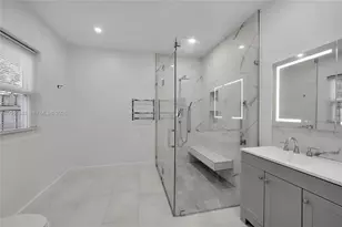 2041 NE 182nd St, North Miami Beach, FL 33162 - Photo 15