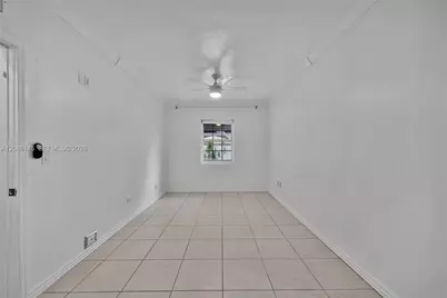 2041 NE 182nd St, North Miami Beach, FL 33162 - Photo 13