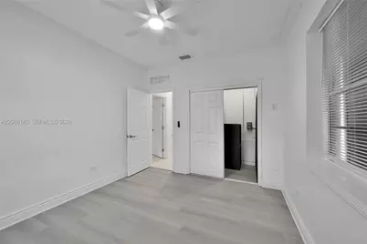 2041 NE 182nd St, North Miami Beach, FL 33162 - Photo 21