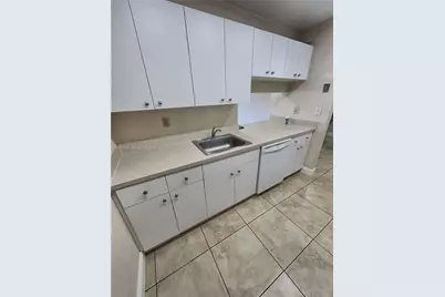 7477 SW 82nd St #C214, Miami, FL 33143 - Photo 17