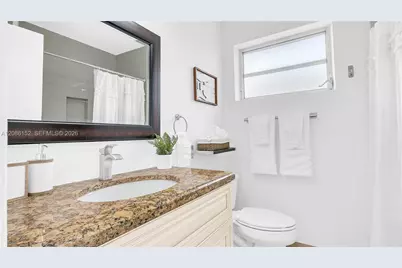151 SE 9th Ct, Pompano Beach, FL 33060 - Photo 23