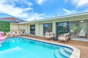 151 SE 9th Ct, Pompano Beach, FL 33060 - Photo 13