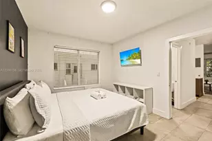 7340 Harding Ave, Miami Beach, FL 33141 - Photo 15
