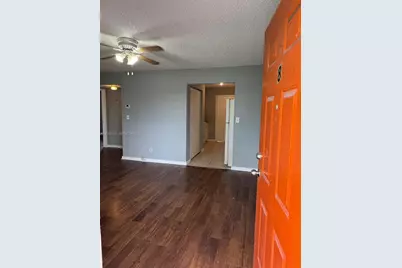 2920 Pierce St #8, Hollywood, FL 33020 - Photo 1