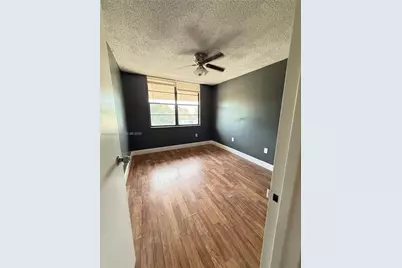 1798 NW 55th Ave #203, Lauderhill, FL 33313 - Photo 5