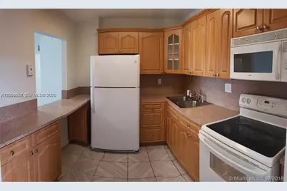 1325 W 68th St #214, Hialeah, FL 33014 - Photo 13