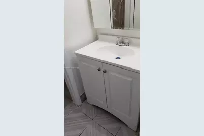 1325 W 68th St #214, Hialeah, FL 33014 - Photo 17