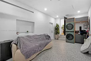 817 Tangier St, Coral Gables, FL 33134 - Photo 27
