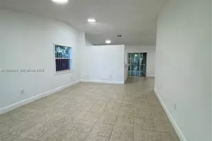 12828 SW 267th St, Homestead, FL 33032 - Photo 3