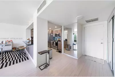11111 Biscayne #2D, Miami, FL 33181 - Photo 9