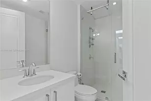 17749 Collins Ave, Sunny Isles Beach, FL 33160 - Photo 43