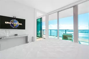 650 NE 32nd St, Miami, FL 33137 - Photo 11