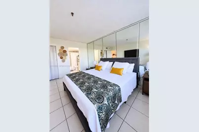 250 181st Dr #413, Sunny Isles Beach, FL 33160 - Photo 9