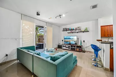 8175 NW 114th Pl, Doral, FL 33178 - Photo 13