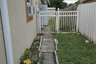 3500 NW 39th St, Lauderdale Lakes, FL 33309 - Photo 1