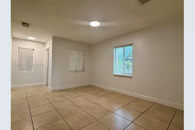 7929 NW 10th Ct #0, Miami, FL 33150 - Photo 7