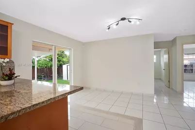 3650 SW 27th St #3650, Miami, FL 33133 - Photo 13