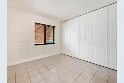 1424 SW 131st Place Cir E, Miami, FL 33184 - Photo 17