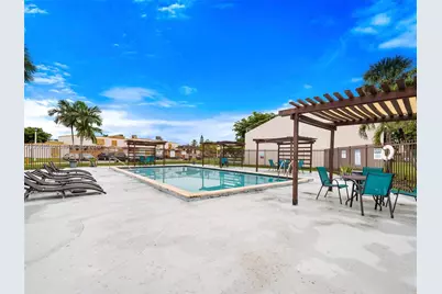 1424 SW 131st Place Cir E, Miami, FL 33184 - Photo 25
