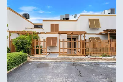 1424 SW 131st Place Cir E, Miami, FL 33184 - Photo 1
