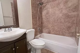 2297 NW 171st Terrace, Pembroke Pines, FL 33028 - Photo 7