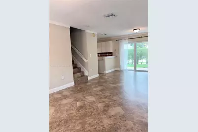 2297 NW 171st Ter, Pembroke Pines, FL 33028 - Photo 11