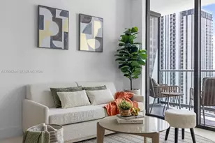 159 NE 6th St, Miami, FL 33132 - Photo 3
