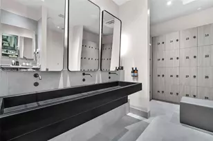 159 NE 6th St, Miami, FL 33132 - Photo 39