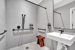 159 NE 6th St, Miami, FL 33132 - Photo 41