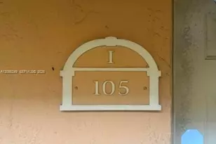 18111 NW 68th Ave, Hialeah, FL 33015 - Photo 13