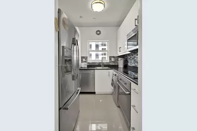 4747 Collins Ave #1008, Miami Beach, FL 33140 - Photo 9