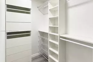 115 SW 11th St, Miami, FL 33130 - Photo 15