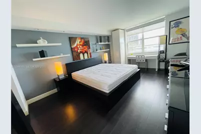 2333 Brickell Ave #409, Miami, FL 33129 - Photo 15